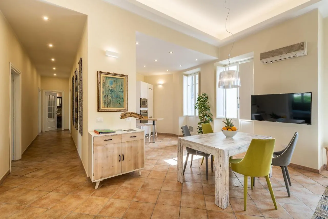 Exma Luxury Apartment Cagliari Italy